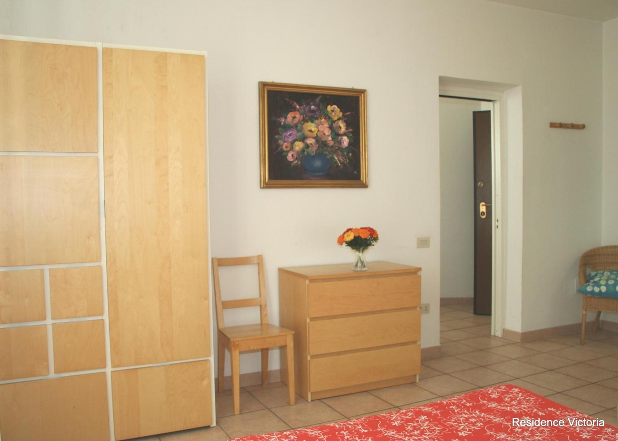 Residence Victoria Милано Екстериор снимка