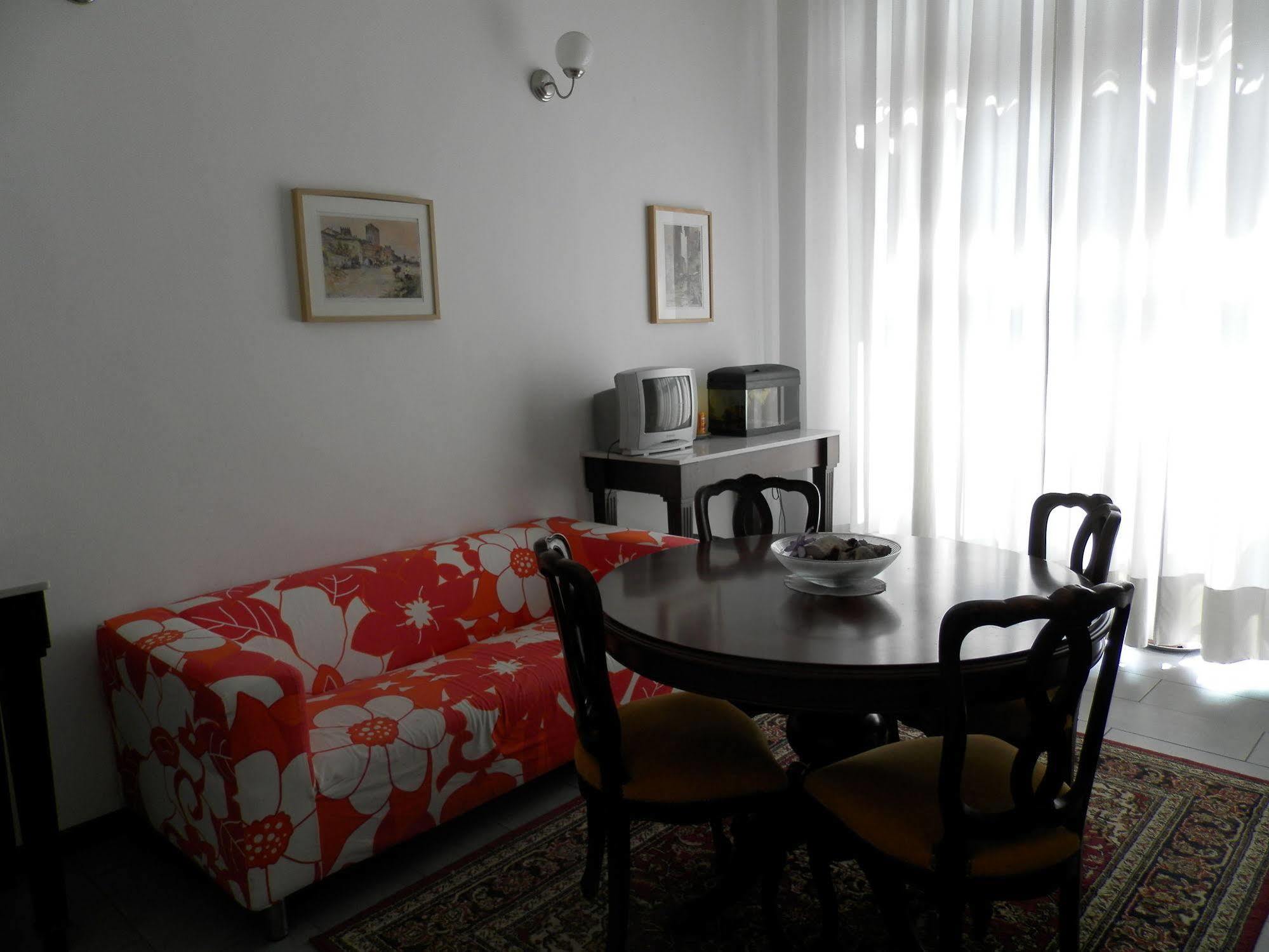 Residence Victoria Милано Екстериор снимка